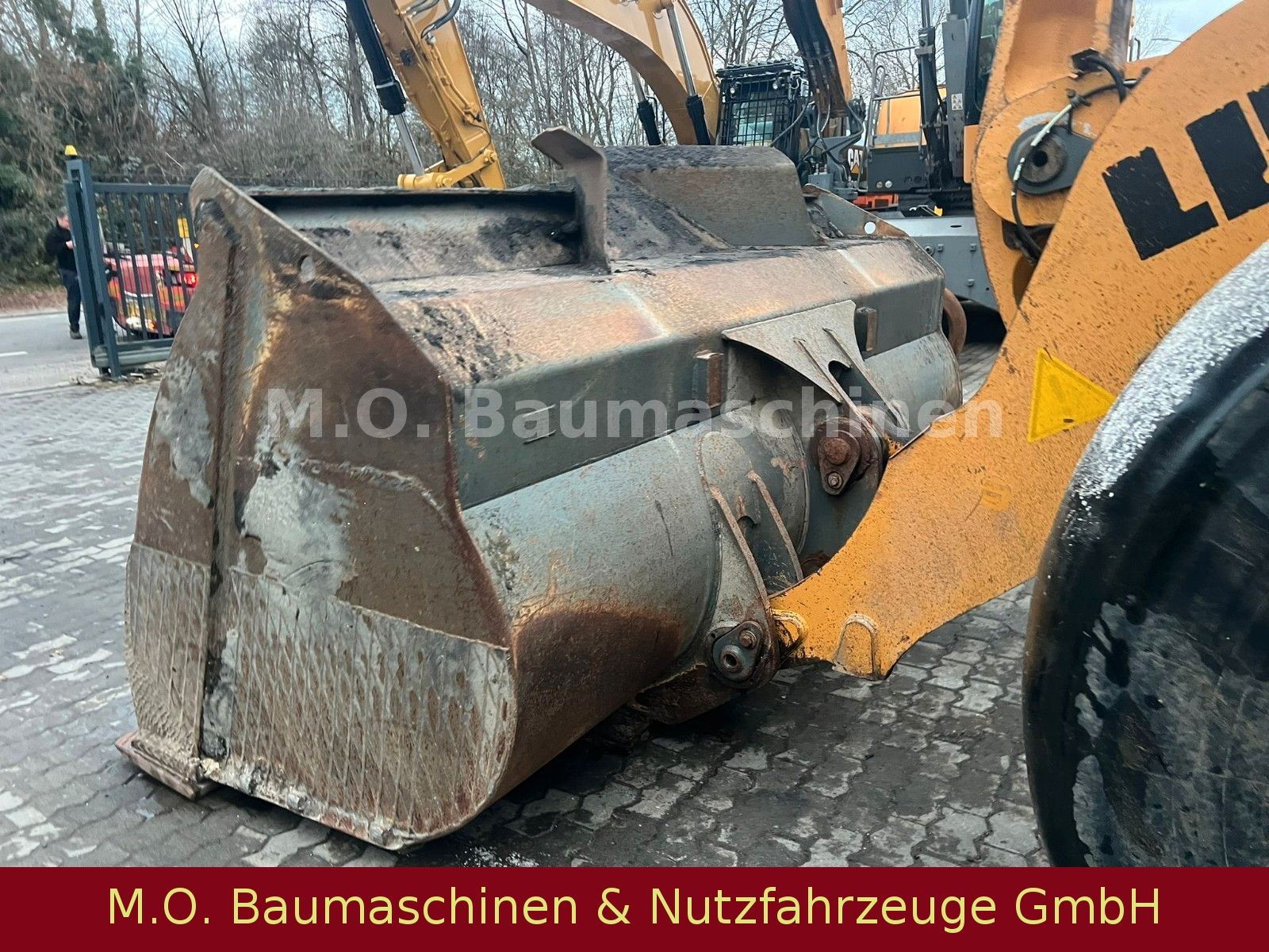 Fahrzeugabbildung Liebherr L 566 2Plus2 / AC/ ZSA /