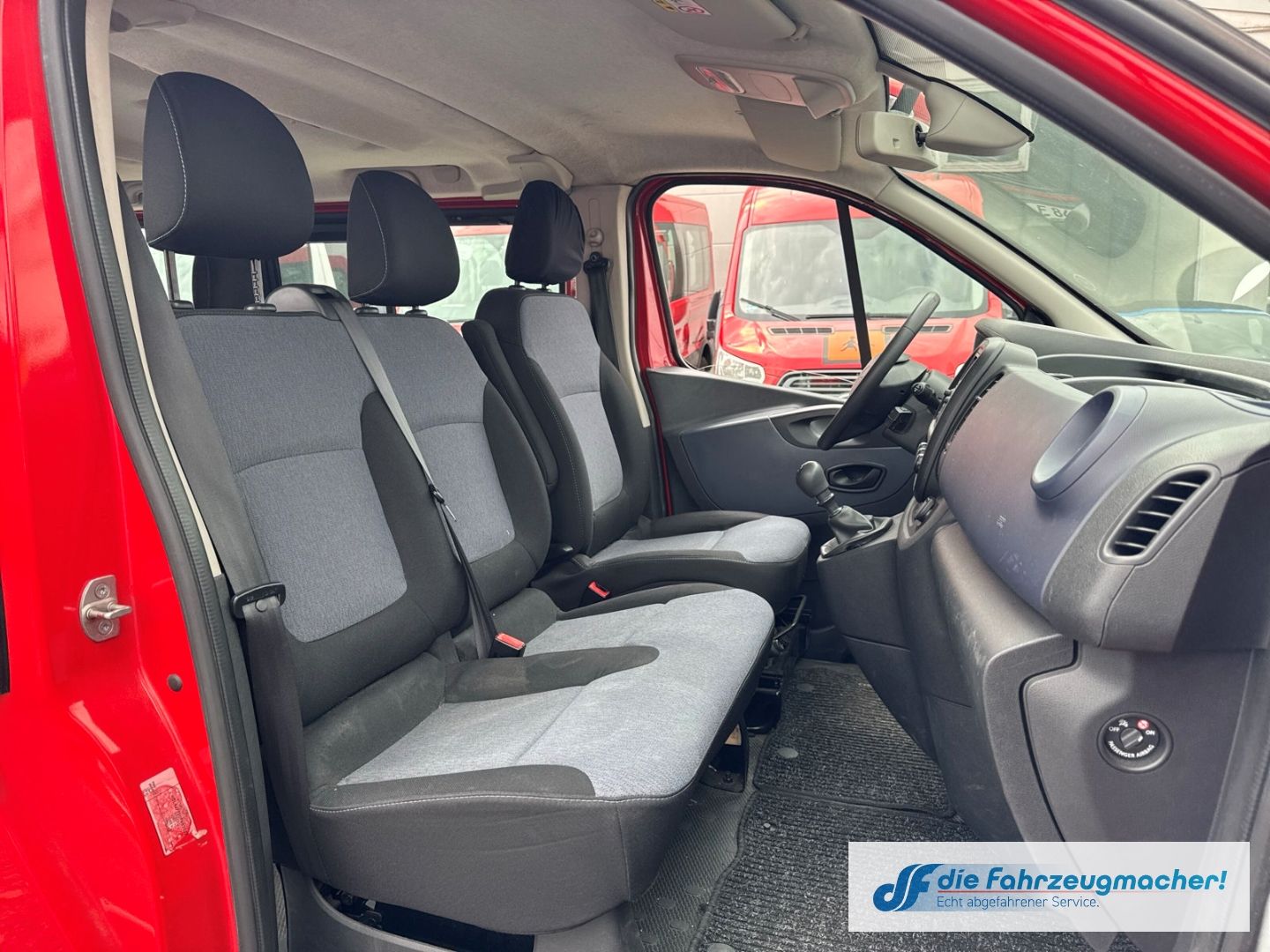 Fahrzeugabbildung Opel Vivaro B Kasten Combi L1H1 2,7t *7140 *EXPORT
