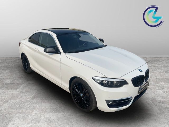 BMW Serie 2 F22 Coupe - 218d Coupe Advantage 150