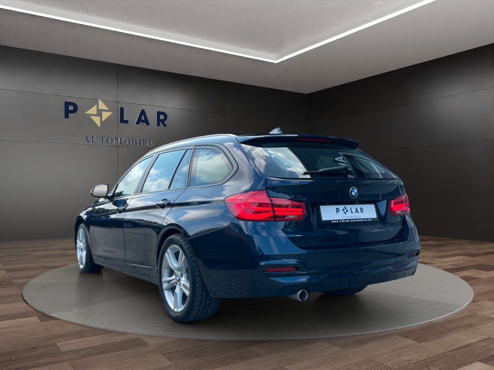 Fahrzeugabbildung BMW 316d Touring*Navi*Kamera*ACC*Sitzheizung*