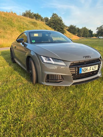 AUDI TT Coupe 2.0 TFSI -S Line 
