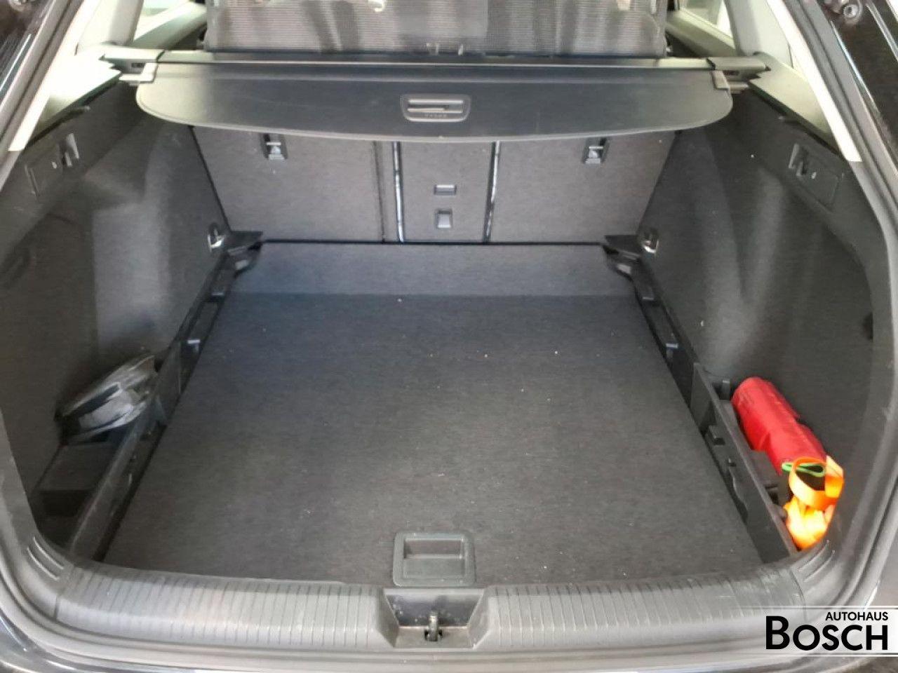 Volkswagen Golf VIII Variant 2.0 TDI Life 1.99% Navi SHZ, миниатюра 6