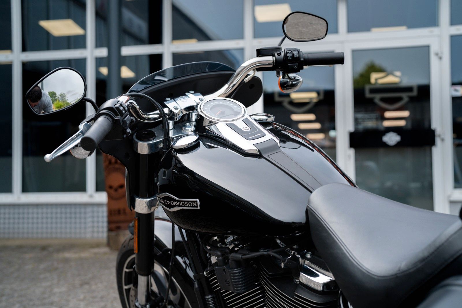 Fahrzeugabbildung Harley-Davidson FLSB Sport Glide Softail