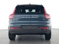 Volvo XC 40 B3 Ultra Dark 2WD