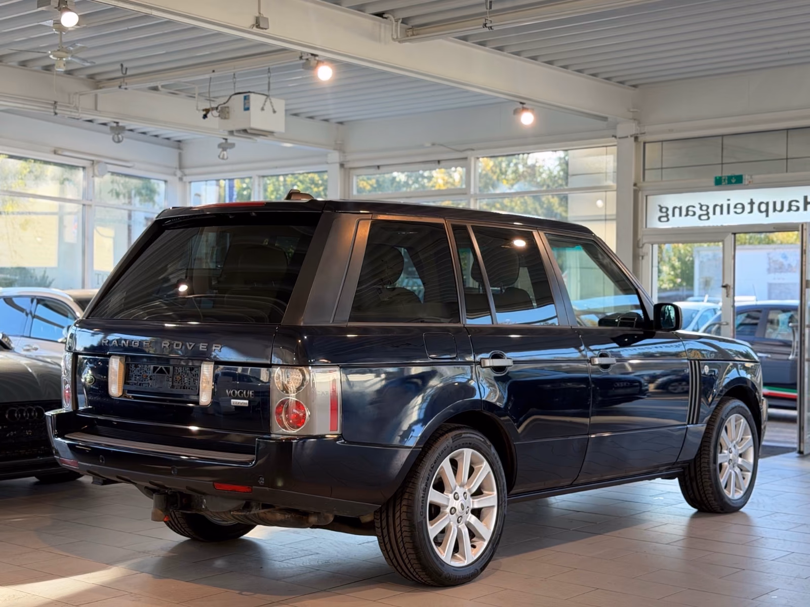 Land Rover Range Rover 3.6 TDV8 Vogue | 272 ch | BVA | GPS | Toit ouvrant | Chauffage stationnaire | Sièges chauffants et ventilés | Attelage