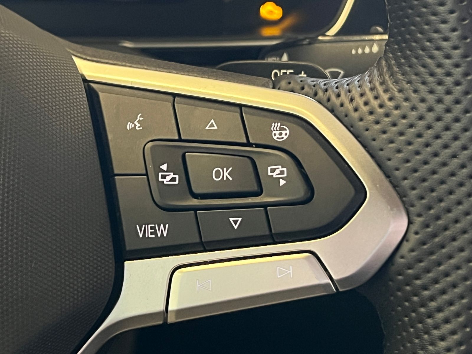 Fahrzeugabbildung Volkswagen Passat Variant Alltrack 2.0 TDI DSG 4MOTION *AHK