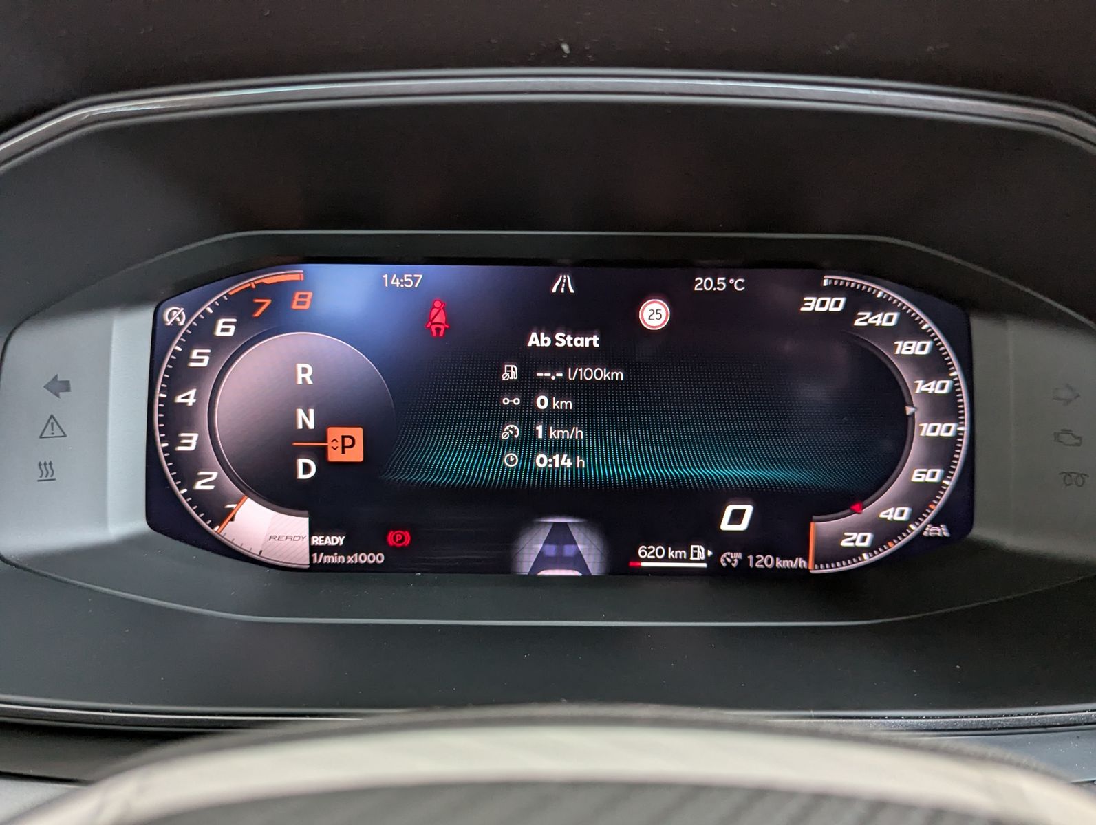 CUPRA Formentor 1.5 eTSI Pano Sennh. DCC Kamera Matrix - Image 37