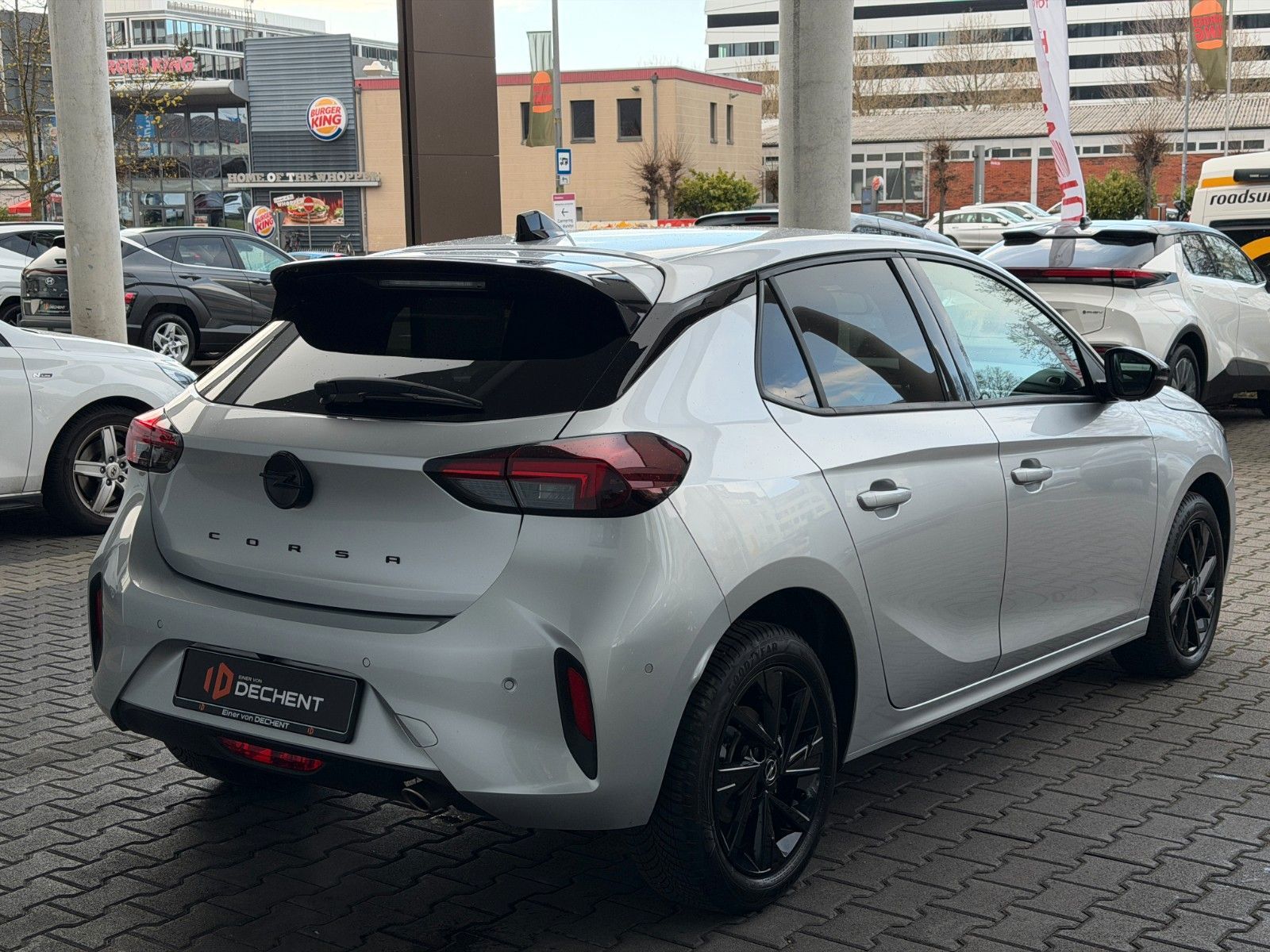 Fahrzeugabbildung Opel Corsa F 1.2 Turbo GS KlimaA,LED,Navi,SHZ,ACC,PDC