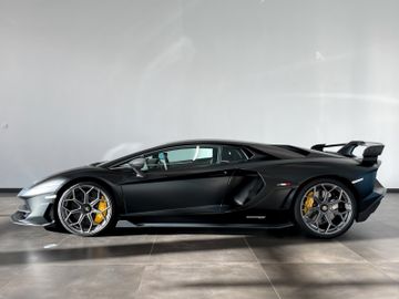 Lamborghini Aventador SVJ LP 770-4 (1 von 900)