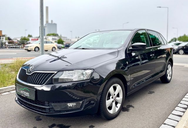 Skoda Rapid Spaceback Style Plus/Klima/SHZ/PDC/Pano.