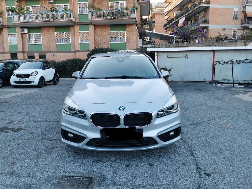 BMW 216