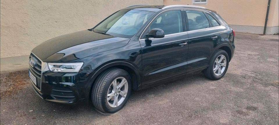 Image of Audi Q3