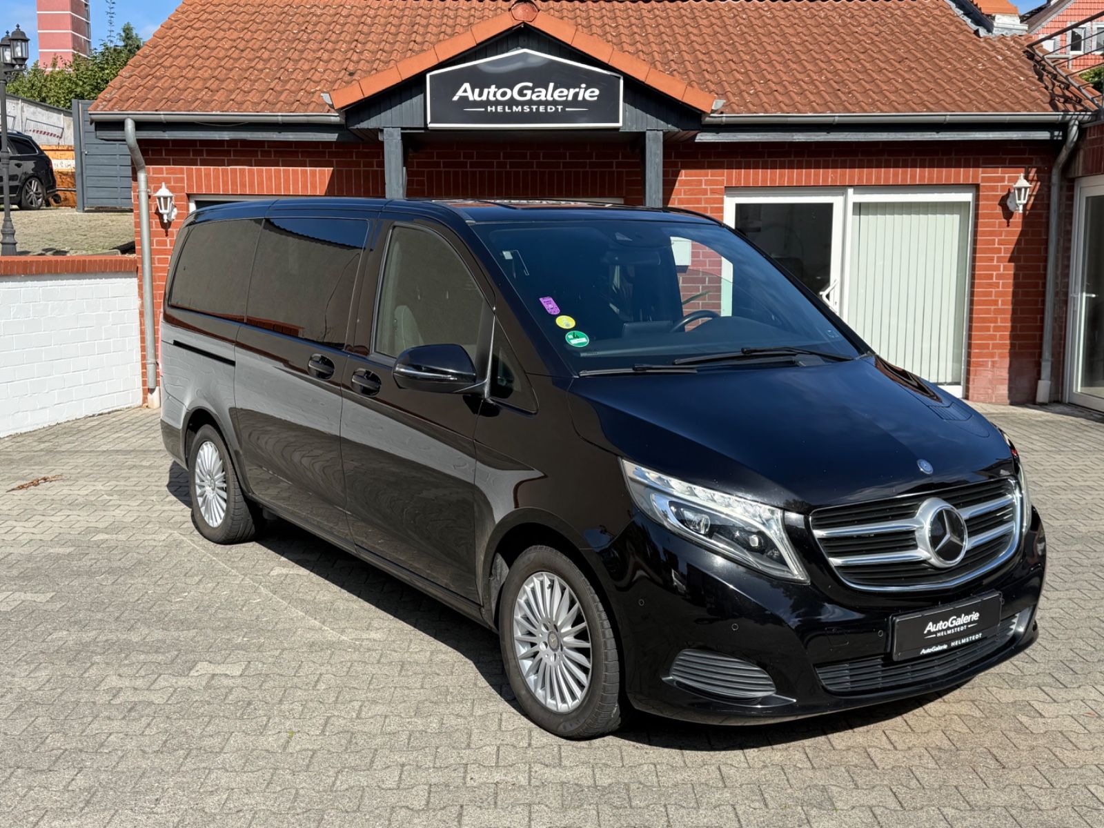 Mercedes-Benz V 250 CDI LANG*BURM*TOTW*7-SITZER*LED*KAM*SPURH*