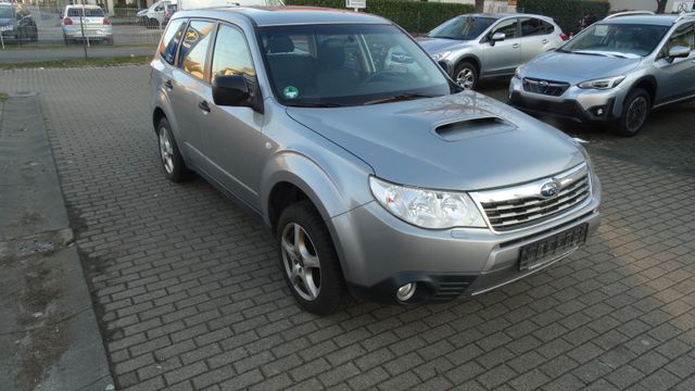 Subaru Forester 2.0 D Active ( Motorschaden )