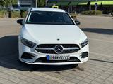 Mercedes-Benz A 250 e AMG Advanced DCT 