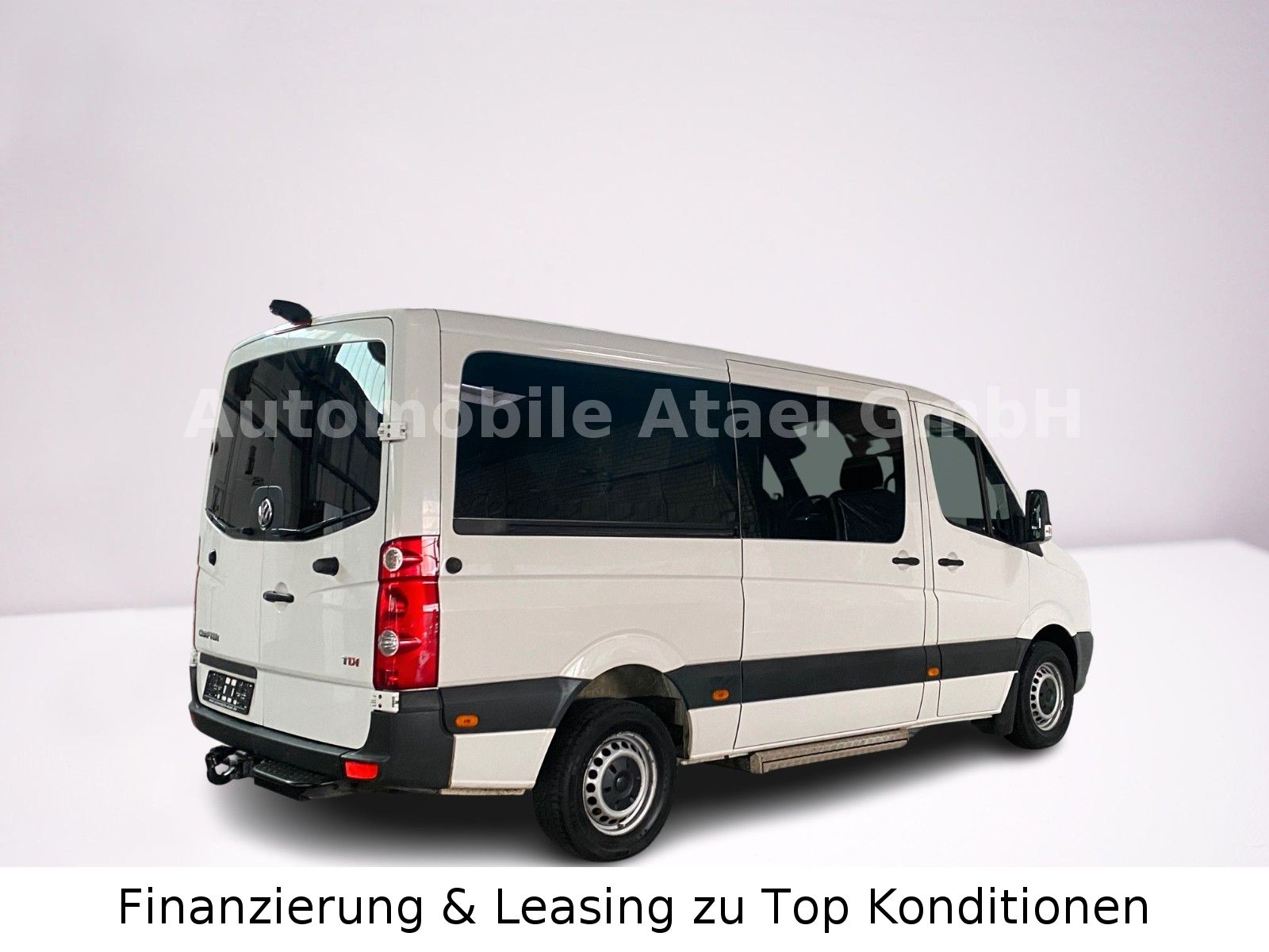 Fahrzeugabbildung Volkswagen Crafter Kombi 35 TDI 9-SITZE+STANDHZG+LEDER 0656