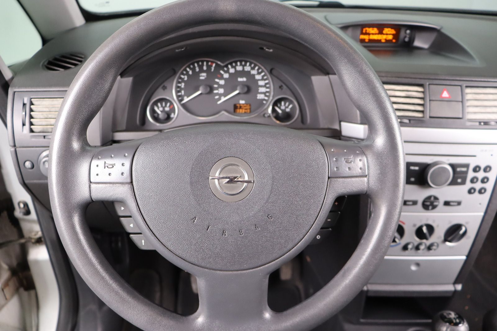 Fahrzeugabbildung Opel Meriva Edition
