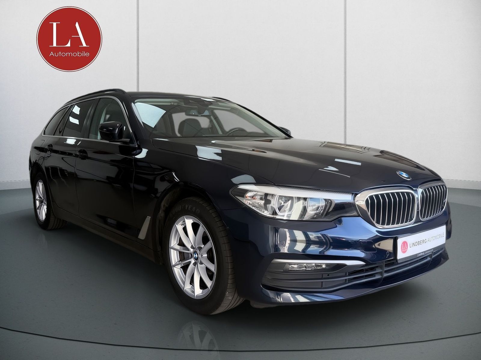 BMW 520 d Touring*RFK*STZBLFT*SHZ*AHK*MEMORY* imagem 3