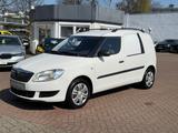 Skoda Roomster Praktik 1.6 TDI 1.HAND SKODA SCHECKHEFT - Skoda Roomster in Hamburg