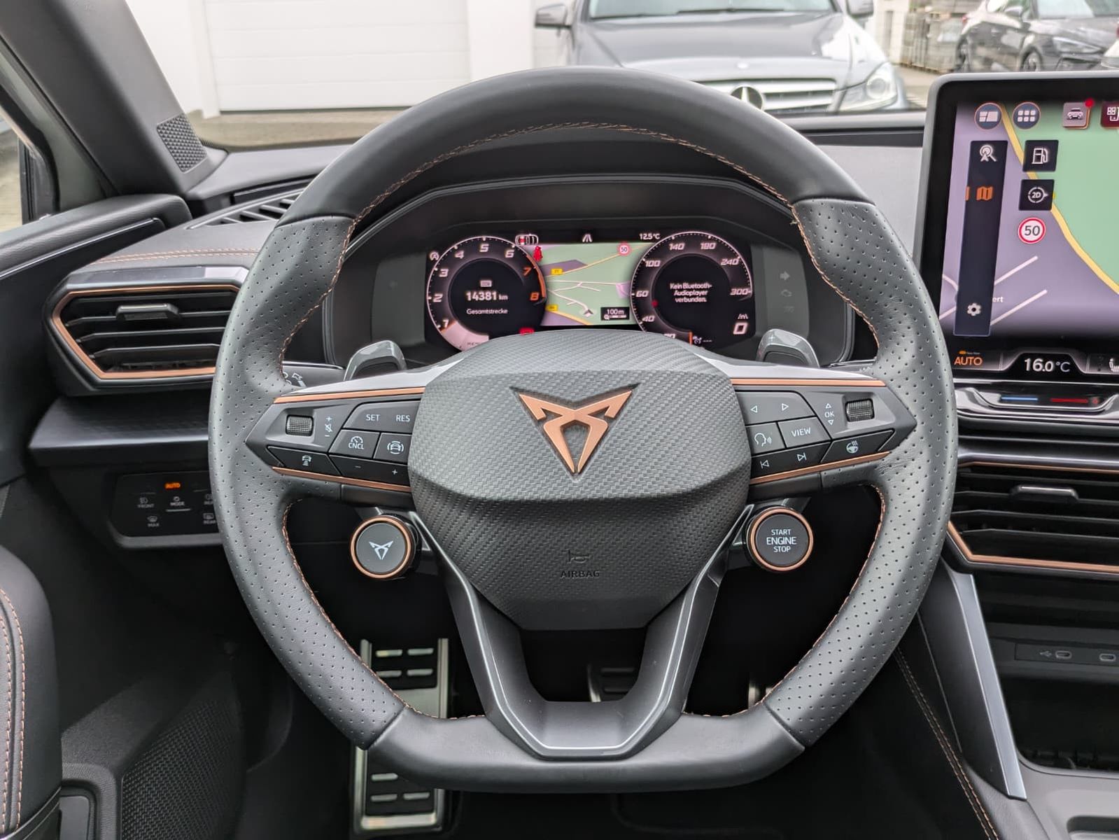 Fahrzeugabbildung CUPRA Leon 2.0 TSI VZ 4x4 PANO*MATRIX*AHK*SENNH.*DINAM