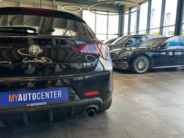 Alfa Romeo Giulietta *BI-XENONAFS)*2-ZONEN*TEMPO*SPORT*
