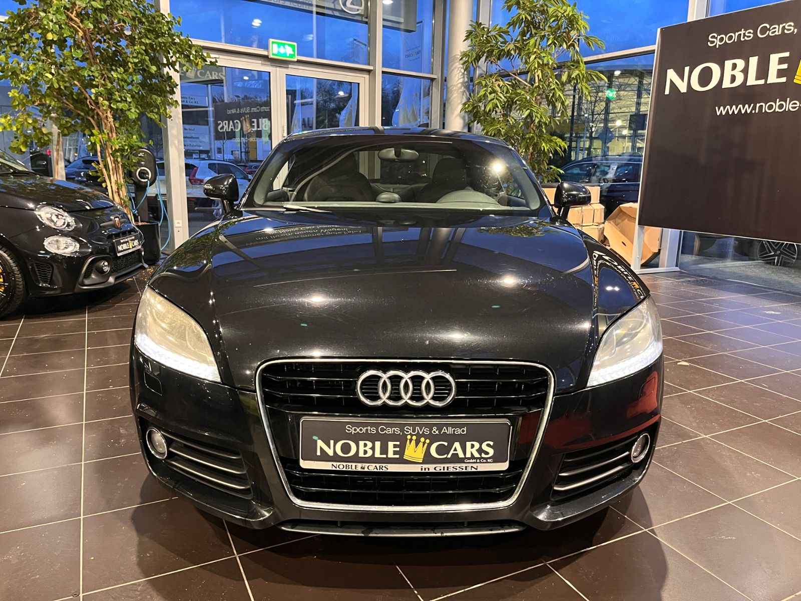 Fahrzeugabbildung Audi TT Coupe 1.8 TFSI S-Line XEN NAV SHZ