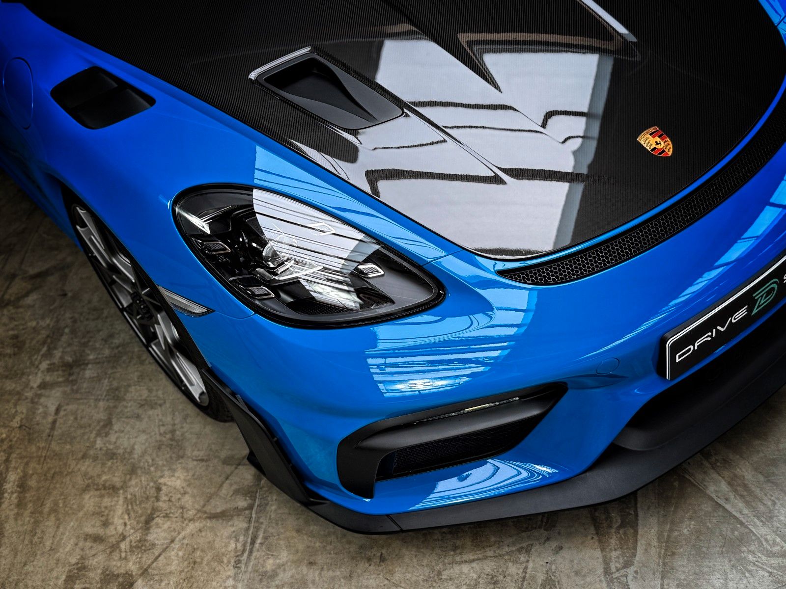 Fahrzeugabbildung Porsche Cayman GT4 RS