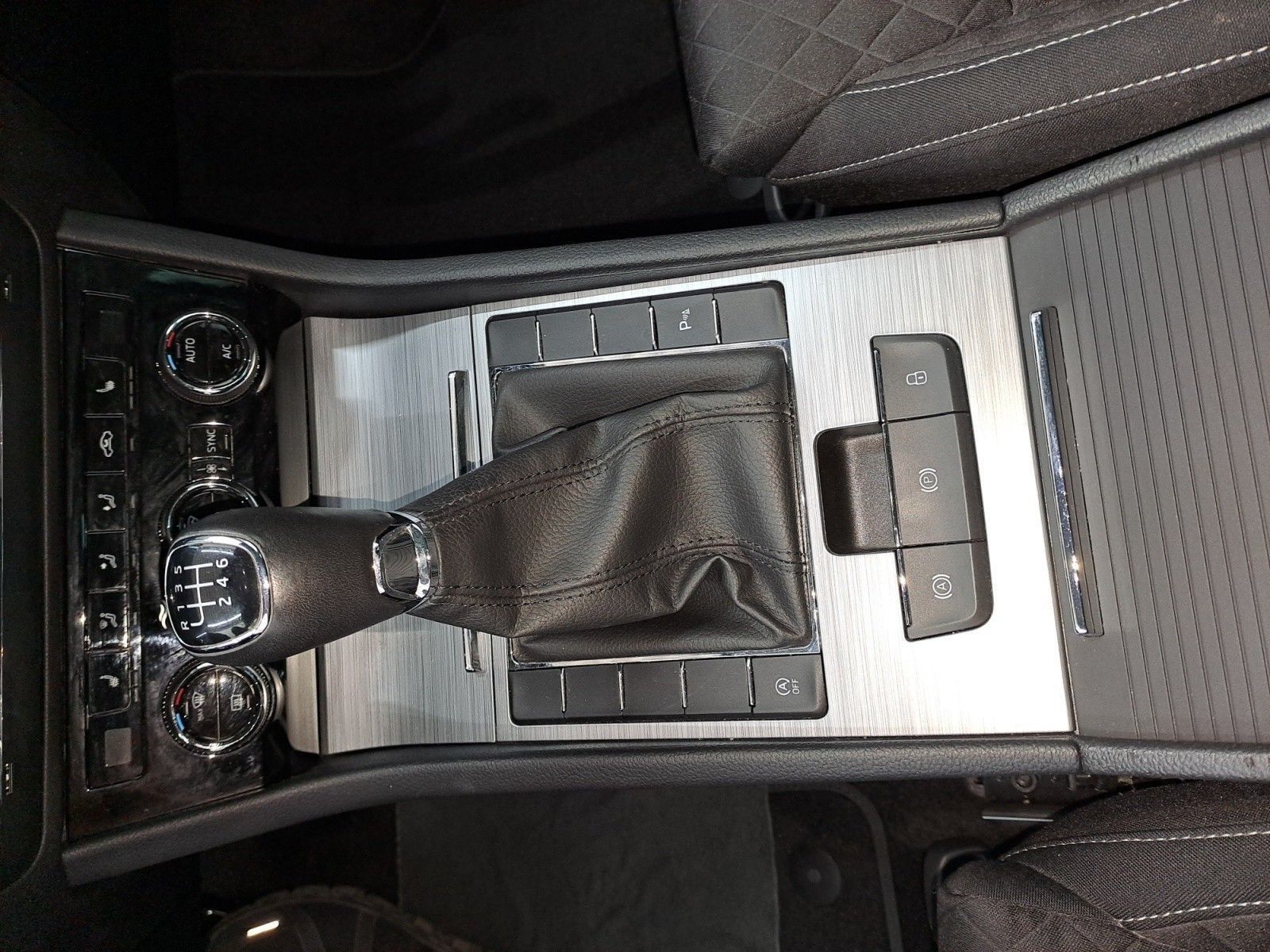 Skoda Superb - Bild 15