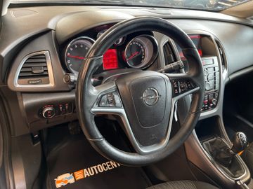 MYAUTOCENTER – Gebraucht- und Jahreswagen mit Werkstattservice in Pfaffenhofen Opel Astra J Lim. 5-trg. Selection *Klima*Navi*SHZ*