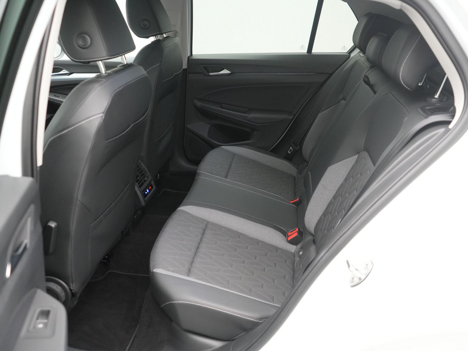 Volkswagen Golf - Bild 13