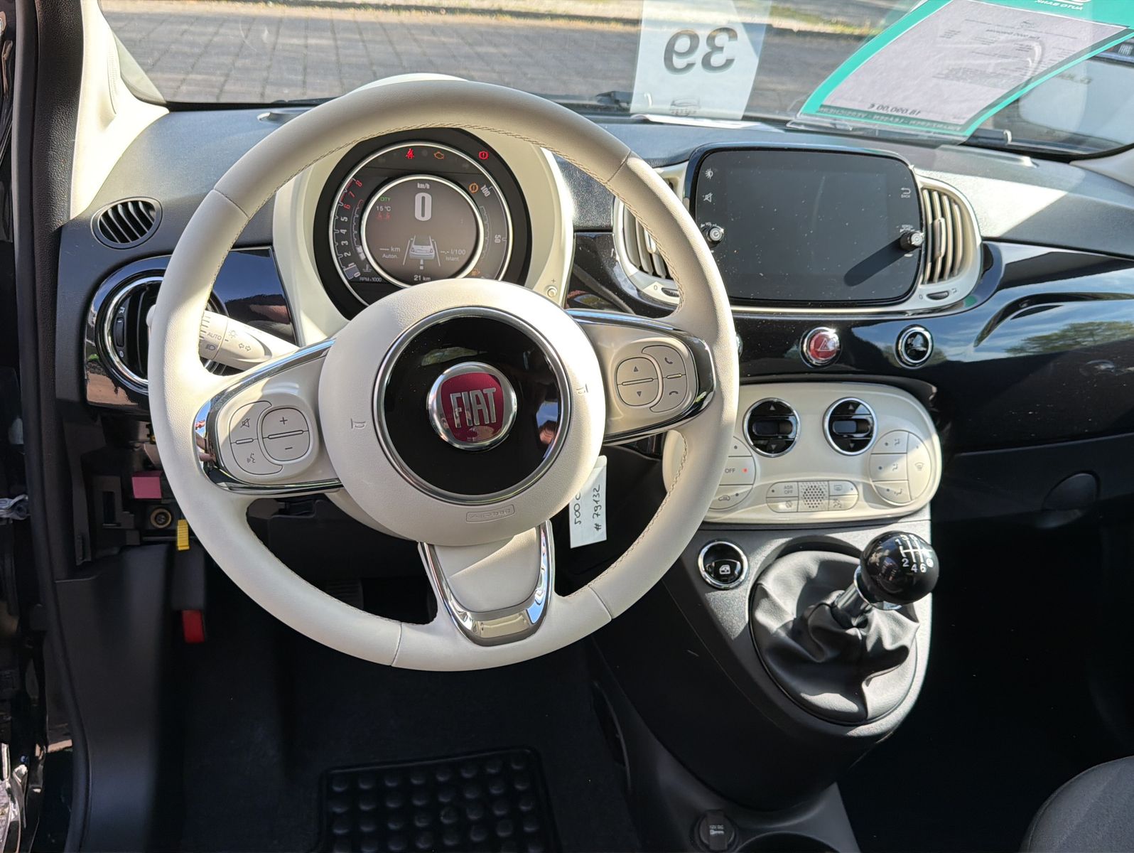 Fahrzeugabbildung Fiat 500C Dolcevita nur 20KM, Klimaautomatik