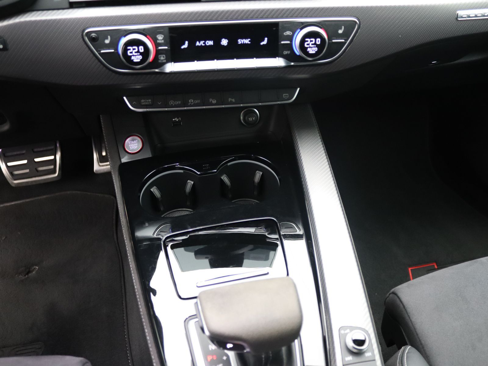 Audi RS4 - Bild 14