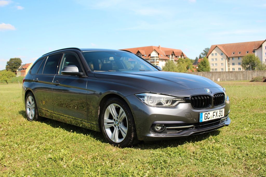 Image of BMW 320