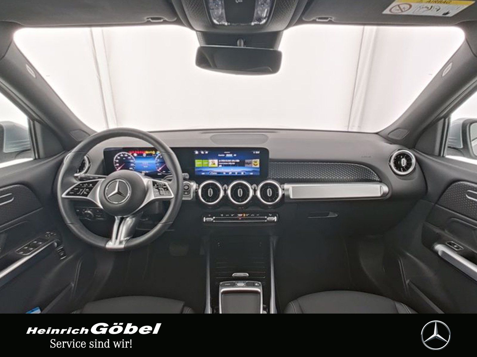 Fahrzeugabbildung Mercedes-Benz GLB 200 PROGRESSIVE+AHK+LED+KAMERA+WINTER.P+NAVI