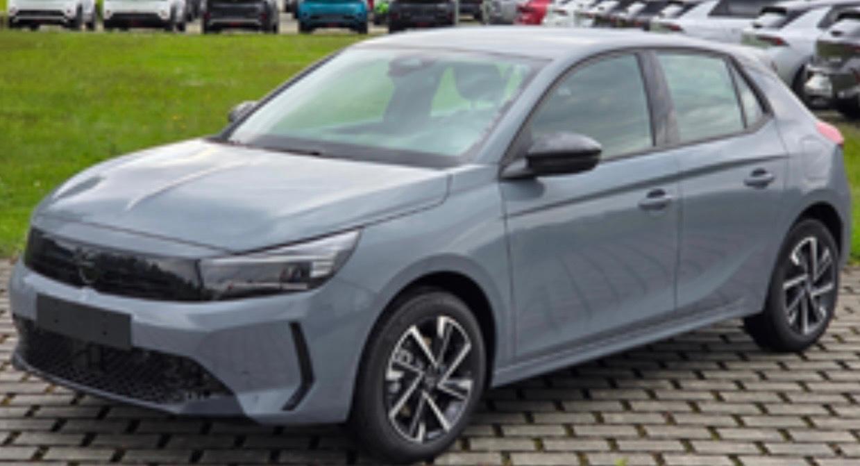 Opel Corsa F GS Hybrid 110PS Kamera LED Navi
