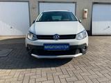 Volkswagen CROSS NAVI MEDIA XENON KAMERA PDC ALCANTARA SHZ - Volkswagen Polo mit Diesel-Antrieb: Automatik