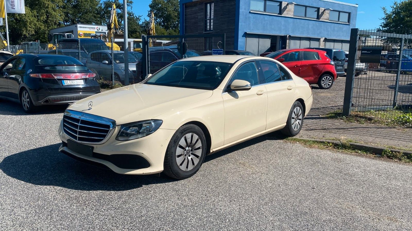 Mercedes Mercedes-Benz E 200 E Limousine E 200 d