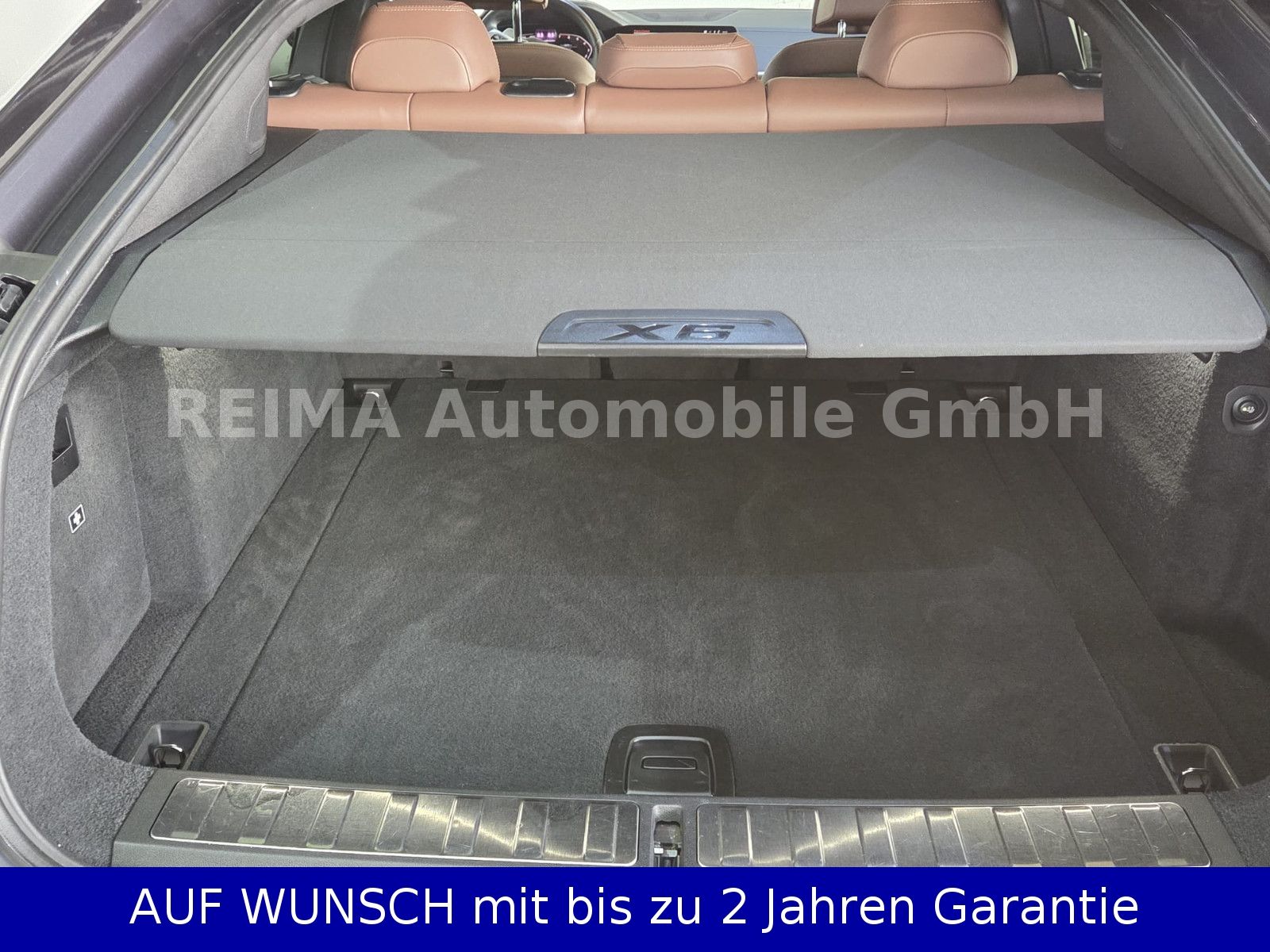 Fahrzeugabbildung BMW X6 M50 i, Laser, HUD, Pano, AHK