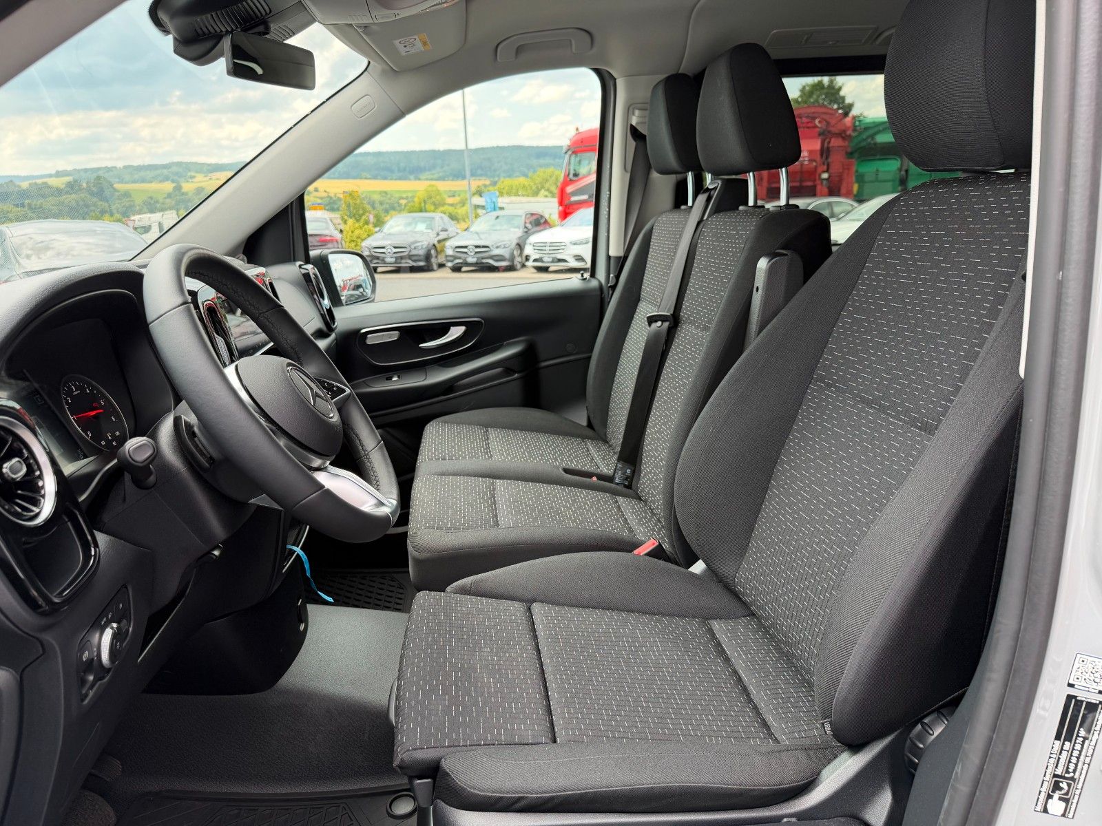 Fahrzeugabbildung Mercedes-Benz Vito 116 CDI Tourer 4x4 2xKlima AHK2,5to Stdheiz