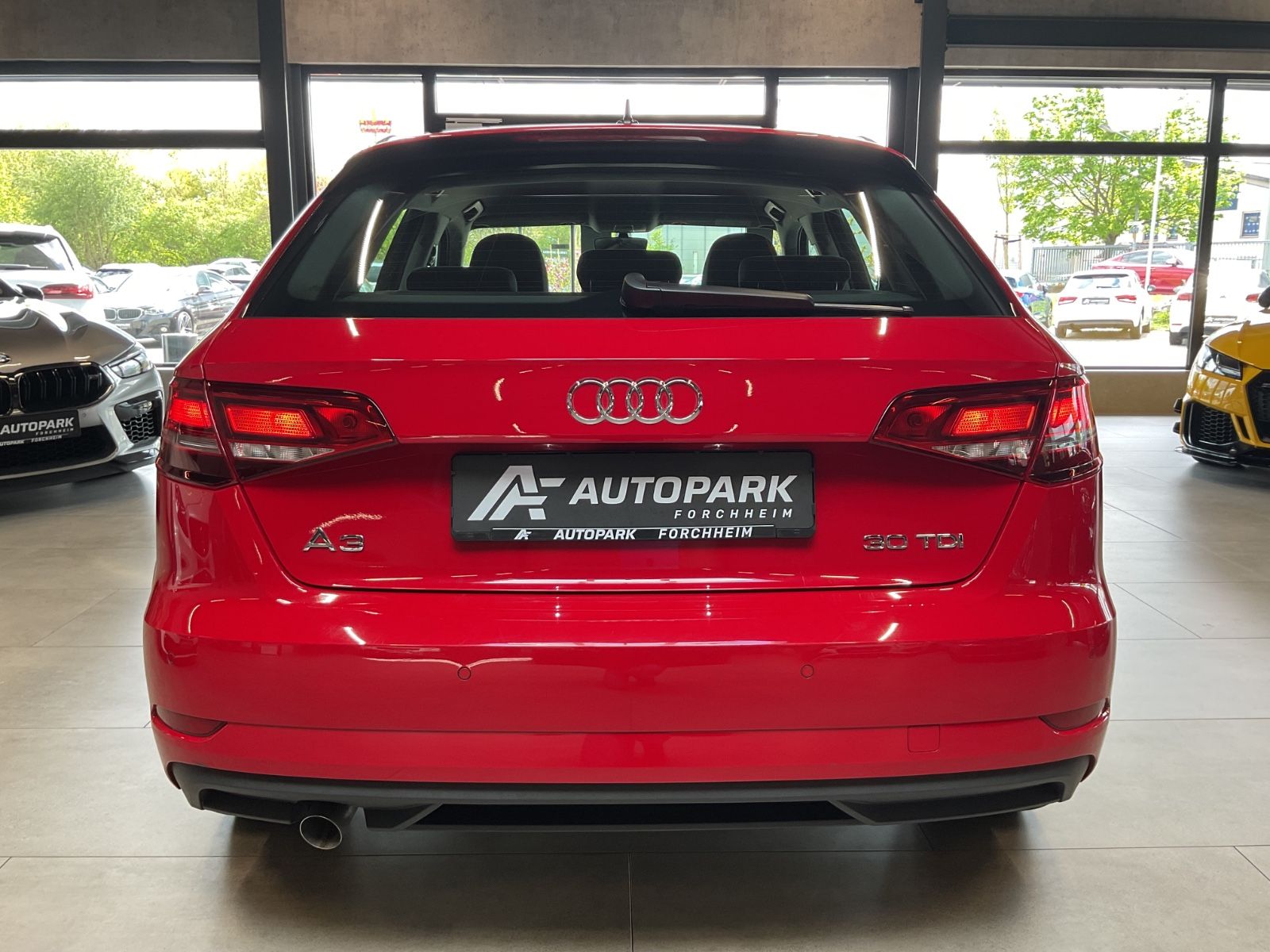 Audi A3 Sportback 30 TDI Navi Sitzh. Xenon PDC 17" foto 5