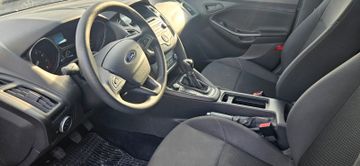 Ford Focus - 8