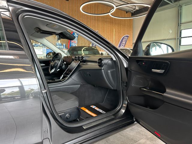 MYAUTOCENTER – Gebraucht- und Jahreswagen mit Werkstattservice in Pfaffenhofen Mercedes-Benz C 200 *VOLLDIGITAL*KEYLESS*2-ZONEN*ACC*NAVI*