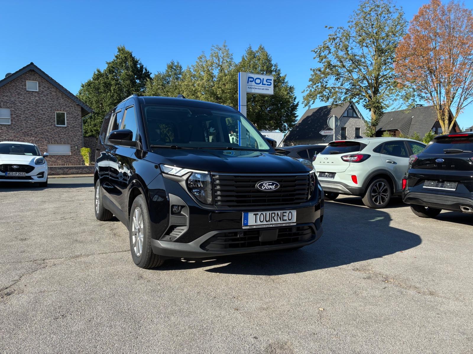Ford Tourneo Courier "Titanium"/Kamera/PP v+h/Alu/LED