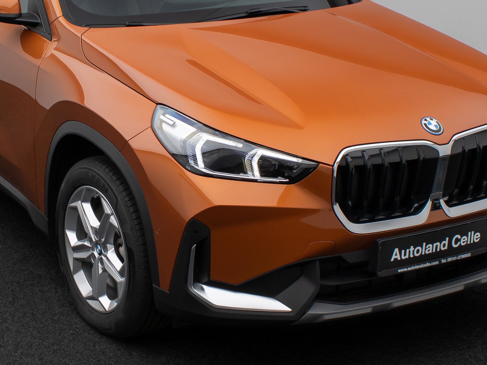 Fahrzeugabbildung BMW X1 xD30e ACC 360°HUD DAB Alarm H/K Sportsitz 18"