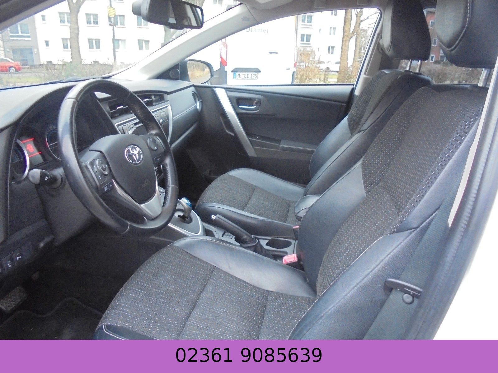 Fahrzeugabbildung Toyota Auris Touring Sports Hybrid Executive/Shz/2xPdc