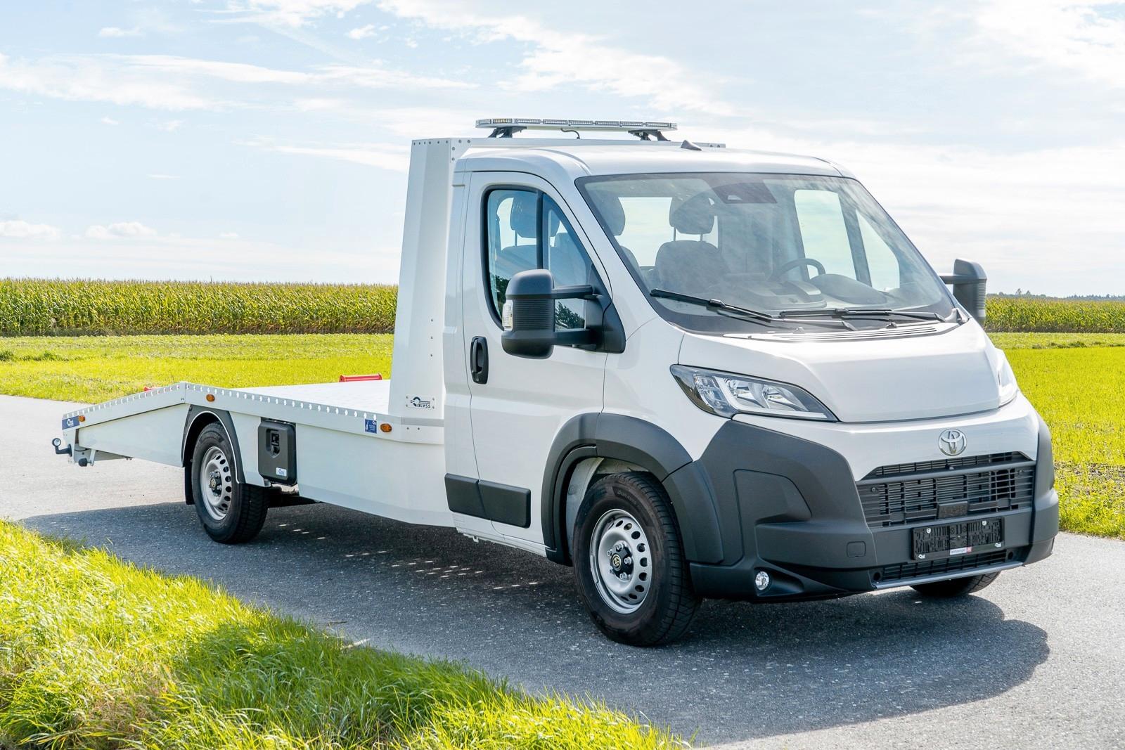 Toyota Proace Max Autotransporter