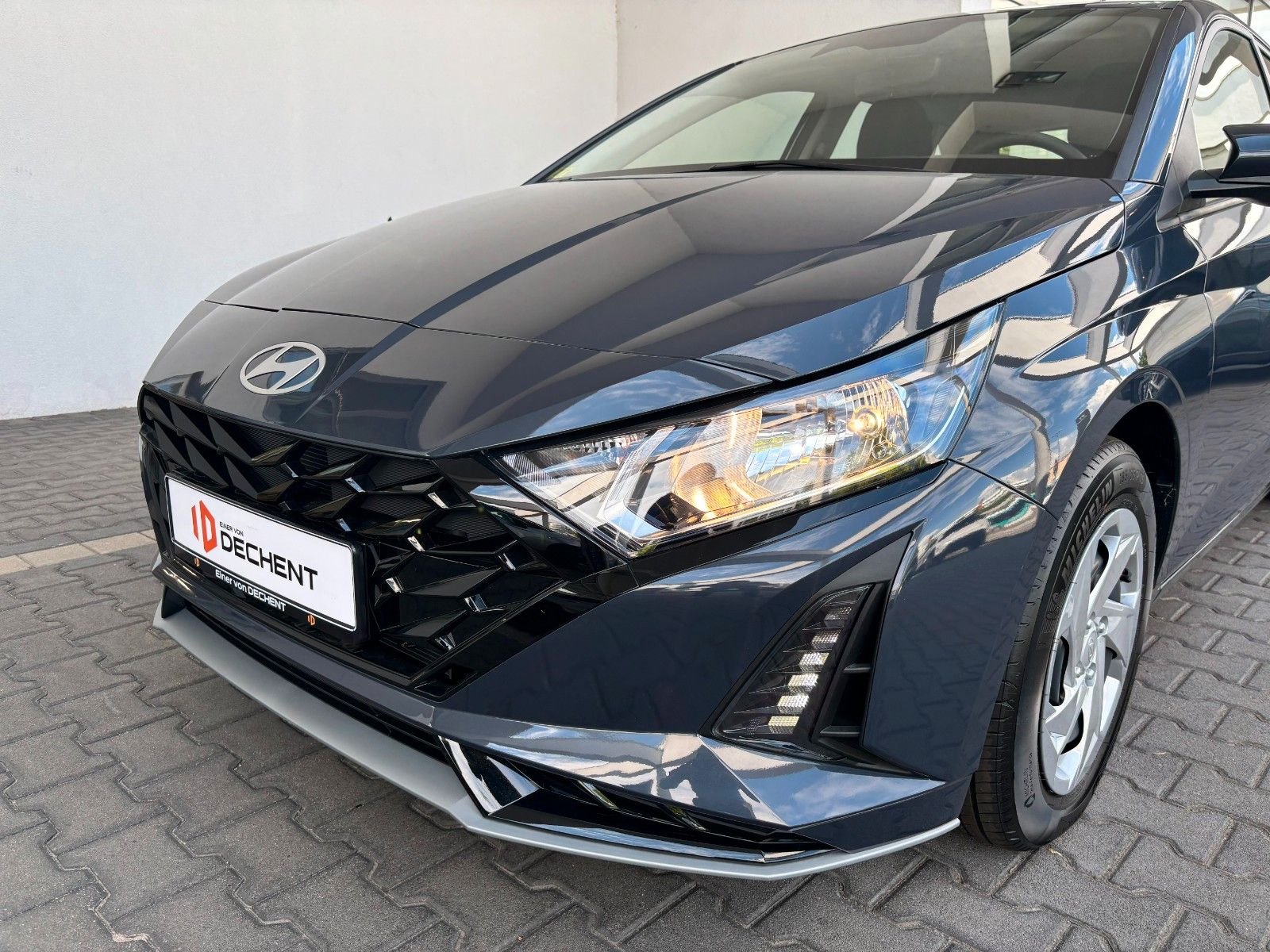 Fahrzeugabbildung Hyundai i20 Select Navi/PDC/Kamera!