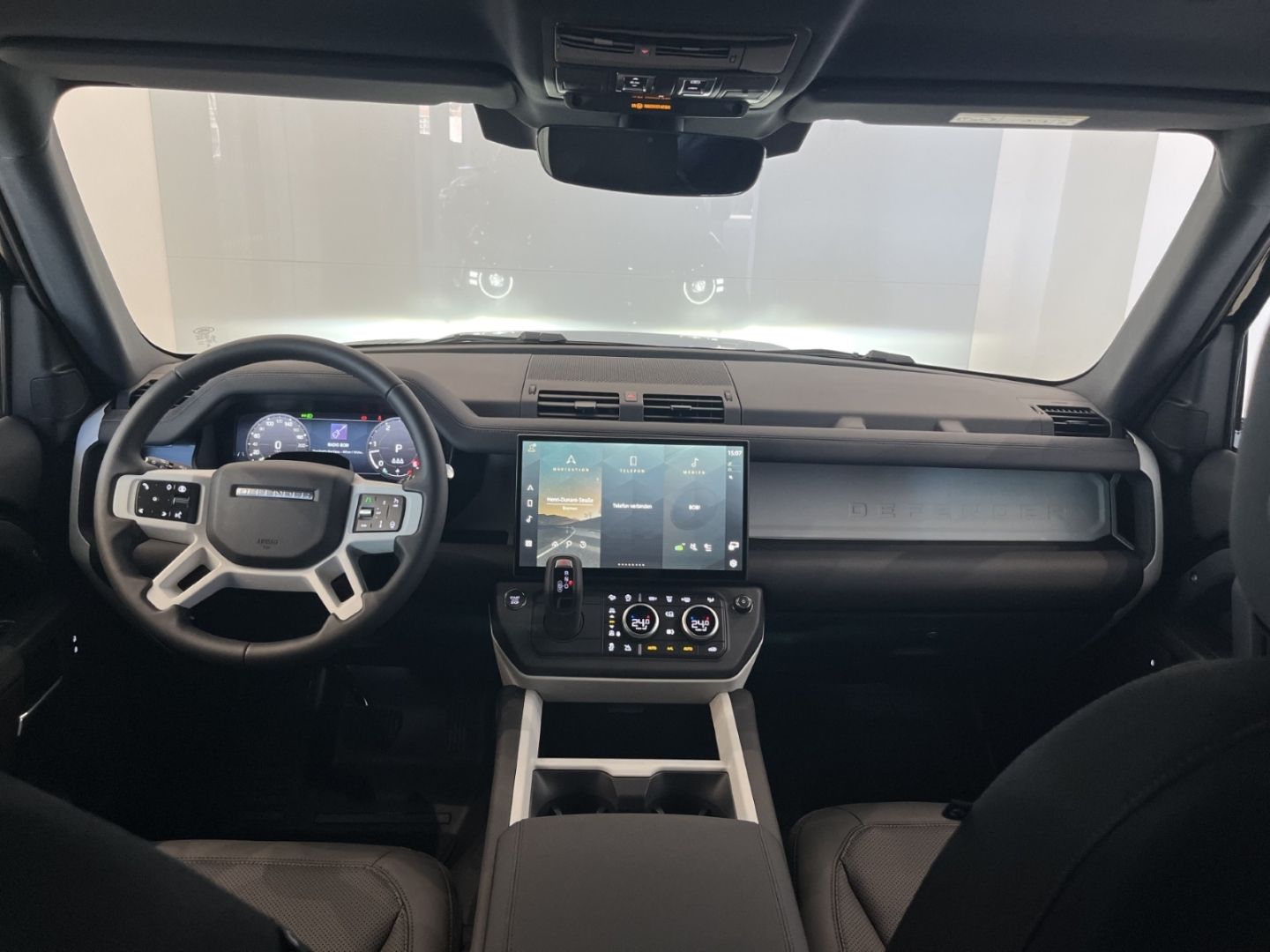Land Rover Defender - Bild 4