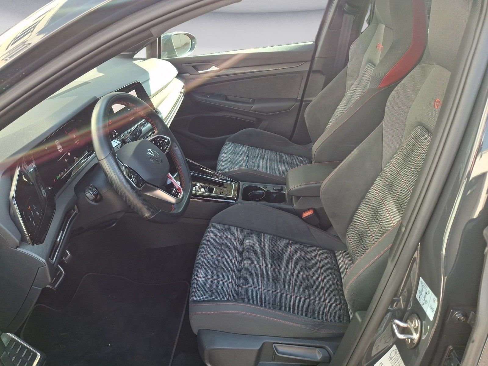 Volkswagen Golf - Bild 8