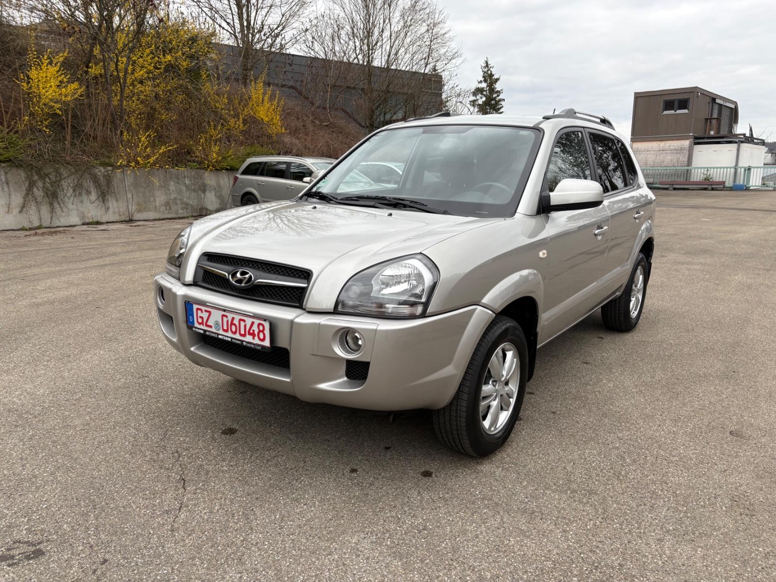 Hyundai Tucson 2.0 GLS 1. HAND TÜV 08/2027